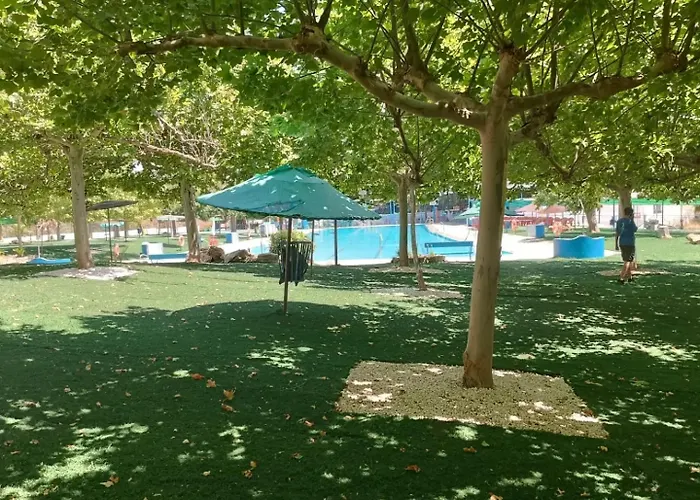 Del En Temporada Incluye Acceso Piscina 2 Columnas! シャレー