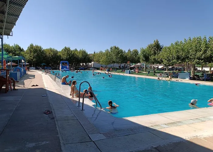 Del En Temporada Incluye Acceso Piscina 2 Columnas! シャレー *