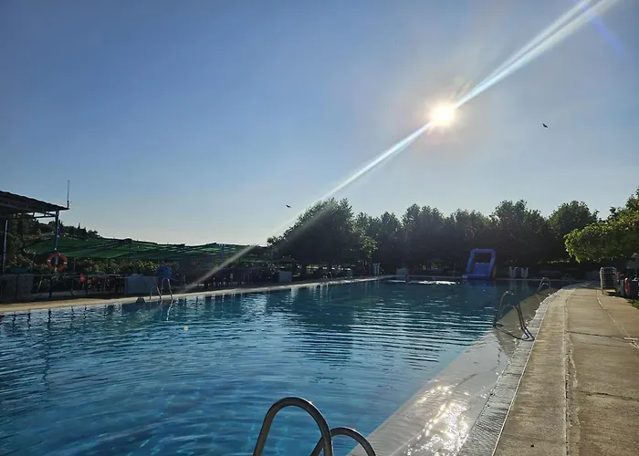 Del En Temporada Incluye Acceso Piscina 2 Columnas! *