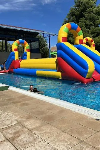 בקתה Del En Temporada Incluye Acceso Piscina 2 Columnas! קורדובה