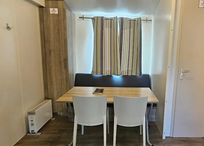 Del En Temporada Incluye Acceso Piscina 2 Columnas!